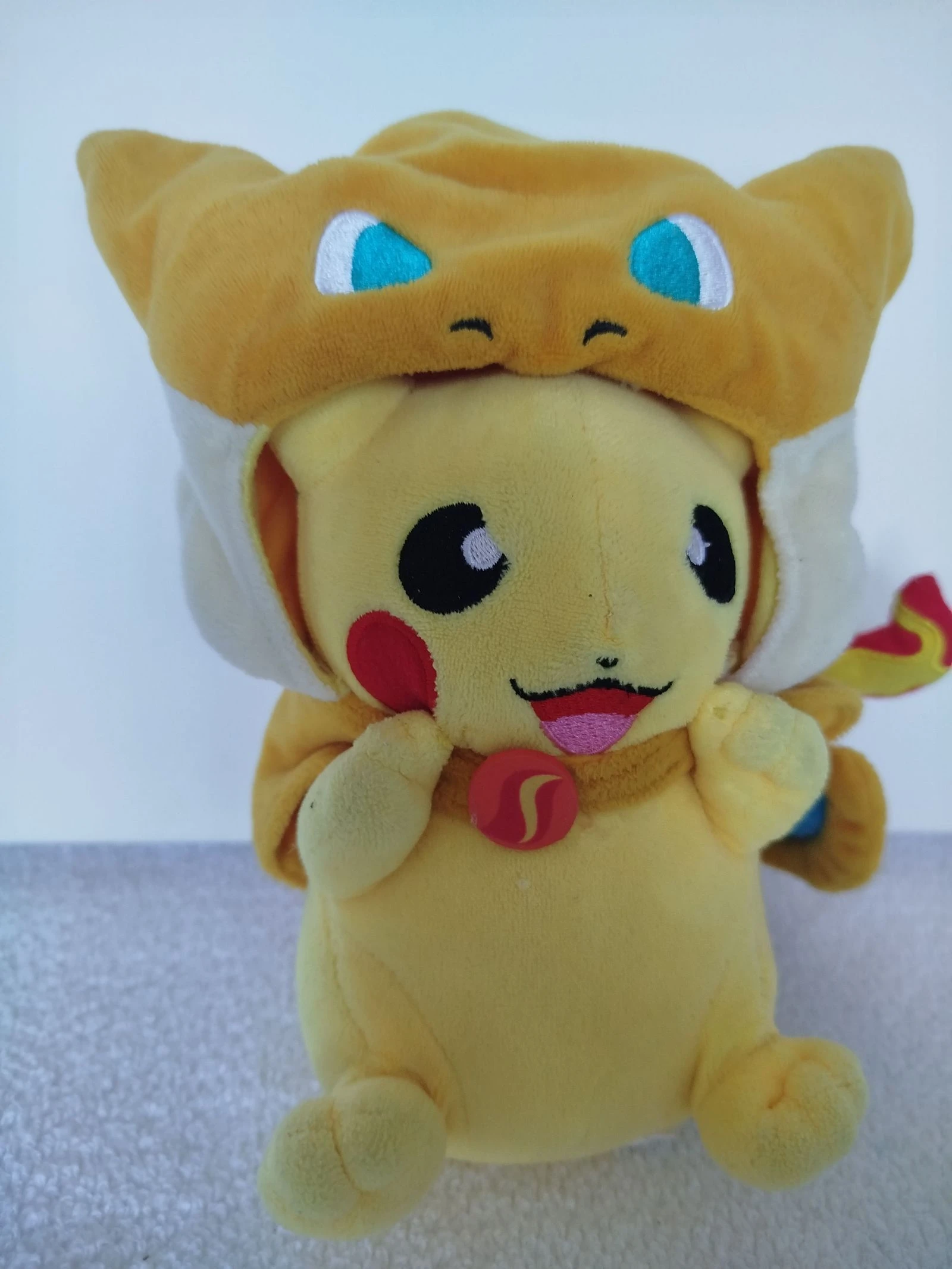 Peluche Pokémon Pikachu – photo 2